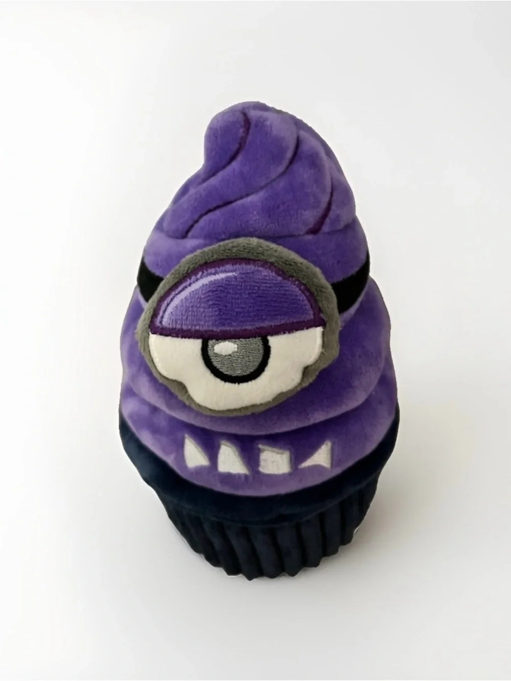 Universal Studio cute purple